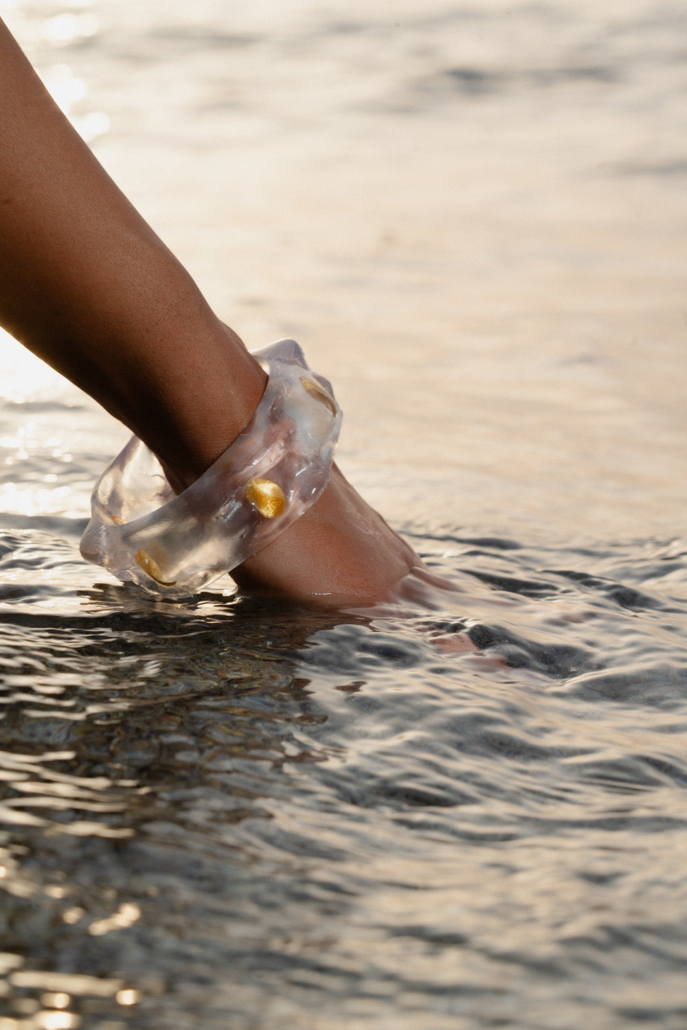 THE DROP CUFF